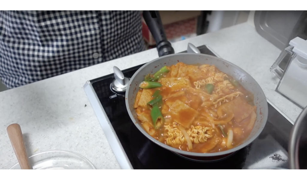 Ondo온도 Q Aをまとめてみた 動画内で作った料理のレシピも紹介 韓国ブイログyoutuber ウーゴのノート